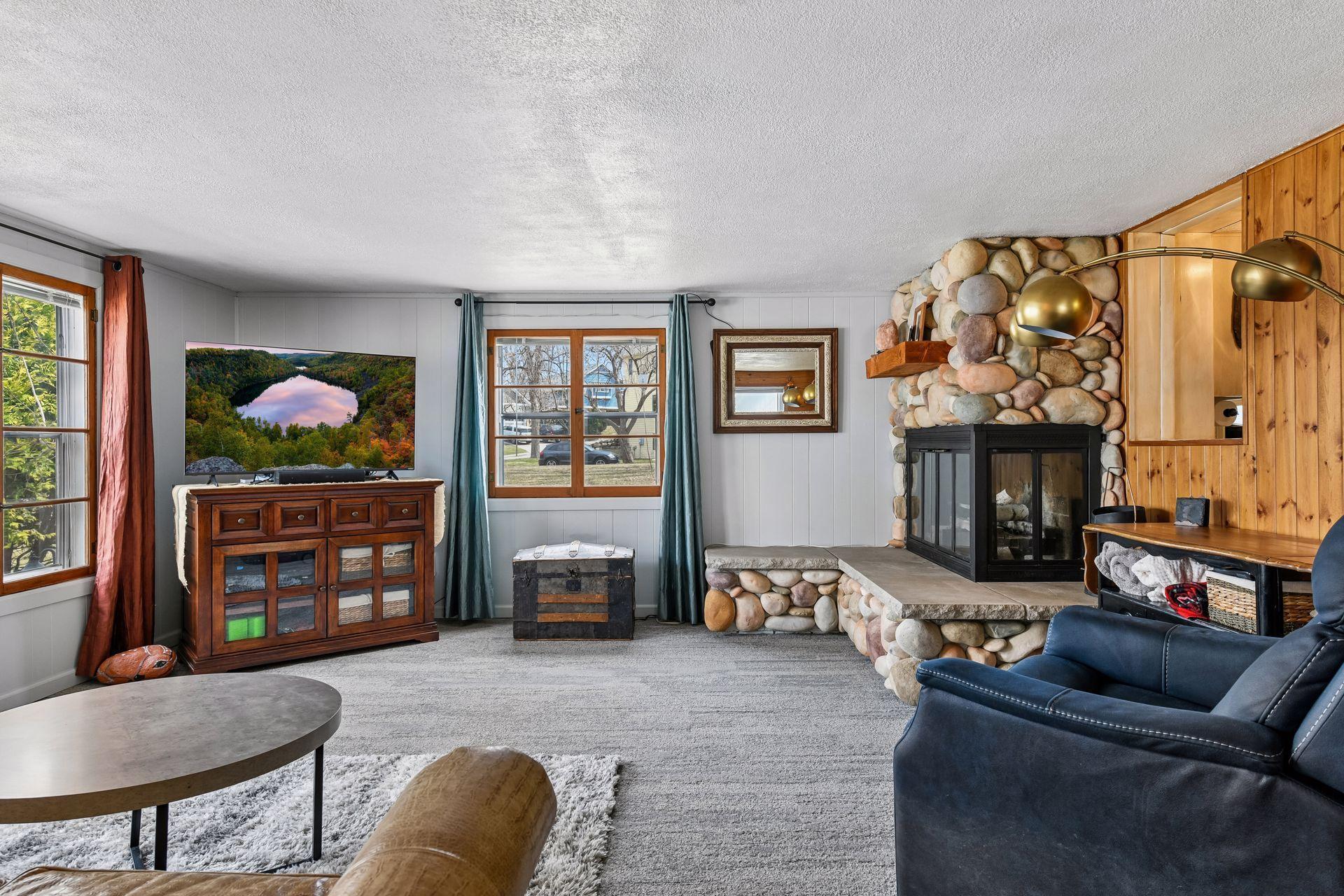 3733 Hickory Lane Excelsior, MN 55331 - Photo 13 of 55