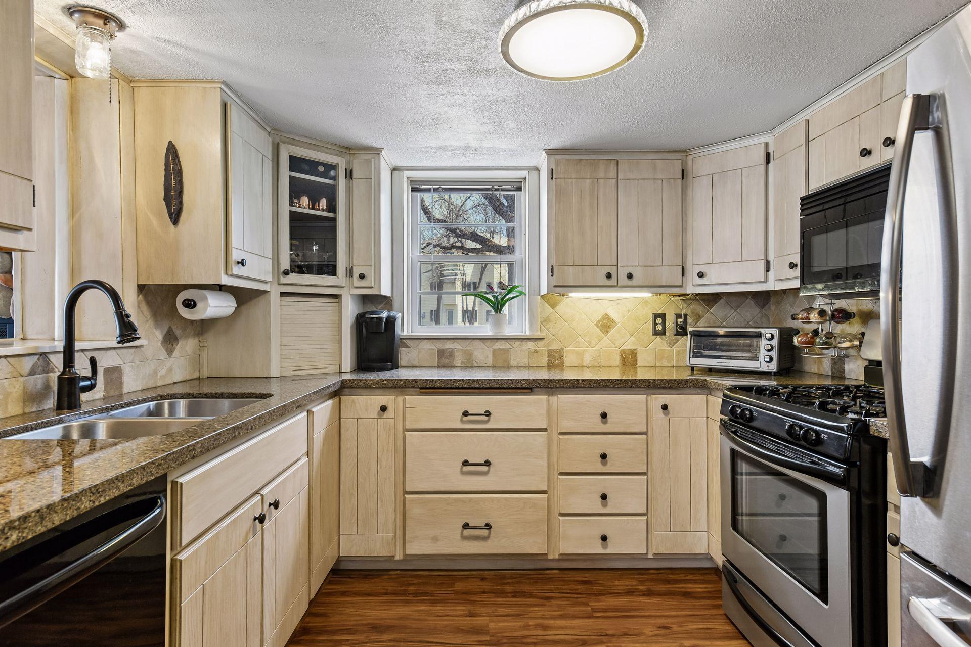 3733 Hickory Lane Excelsior, MN 55331 - Photo 22 of 55