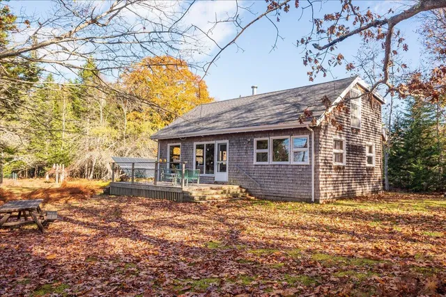 $385,000 | 376 West Bay Road, Islesboro, ME 04848