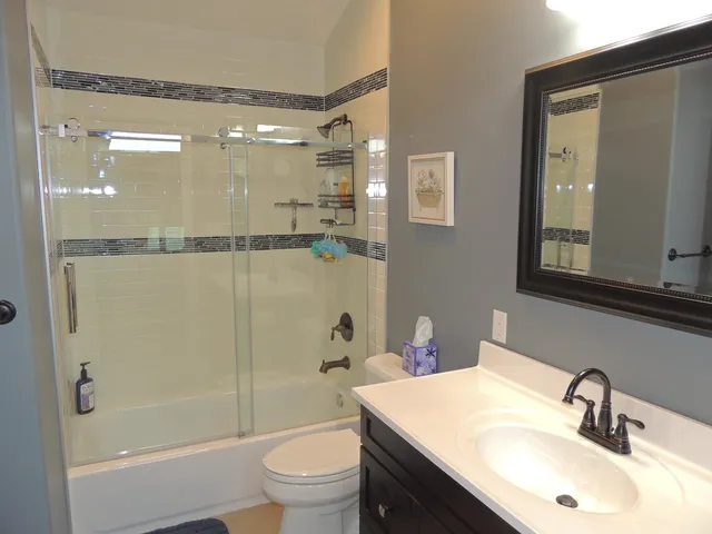 $525,000 | 42040 Lakeview Drive North, Davenport, WA 99122