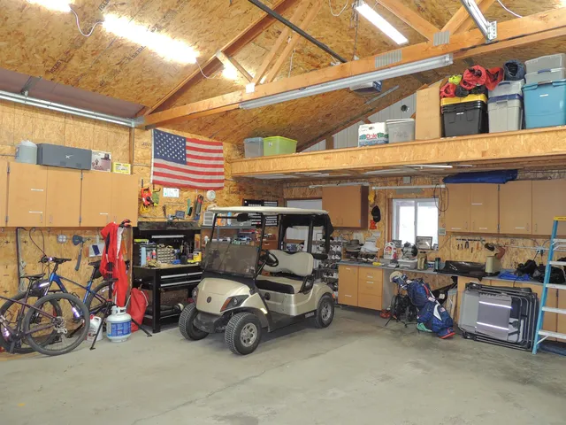 $525,000 | 42040 Lakeview Drive North, Davenport, WA 99122