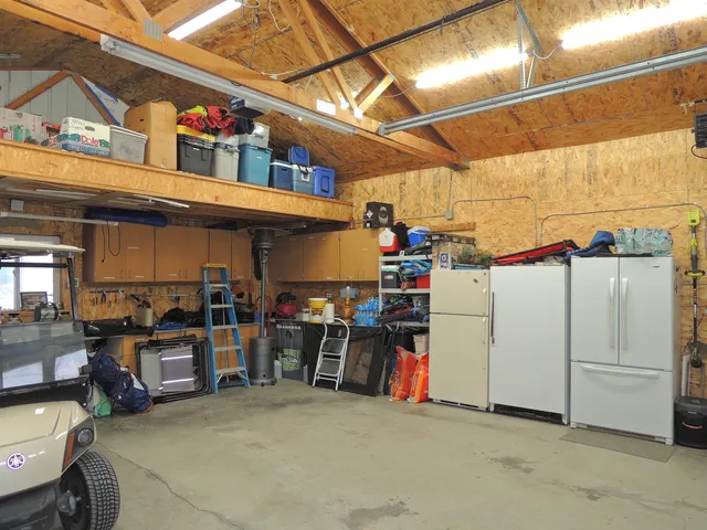 $525,000 | 42040 Lakeview Drive North, Davenport, WA 99122