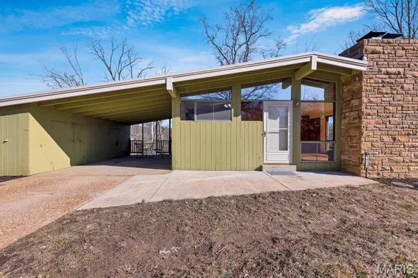 $2,200 | 1039 Coffey Court, St. Louis, MO 63126