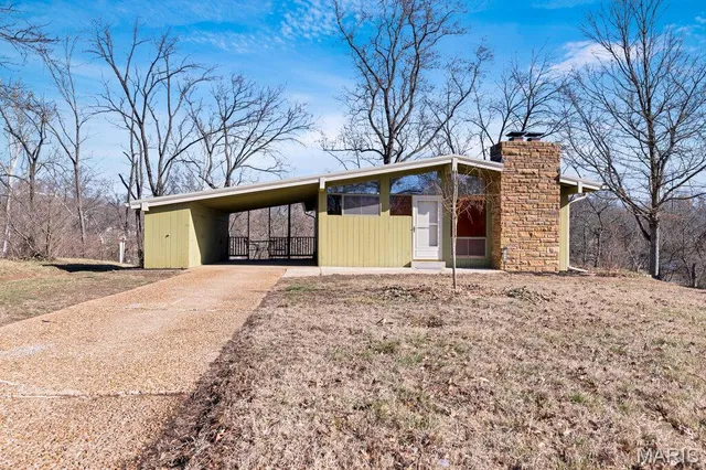 $2,200 | 1039 Coffey Court, St. Louis, MO 63126