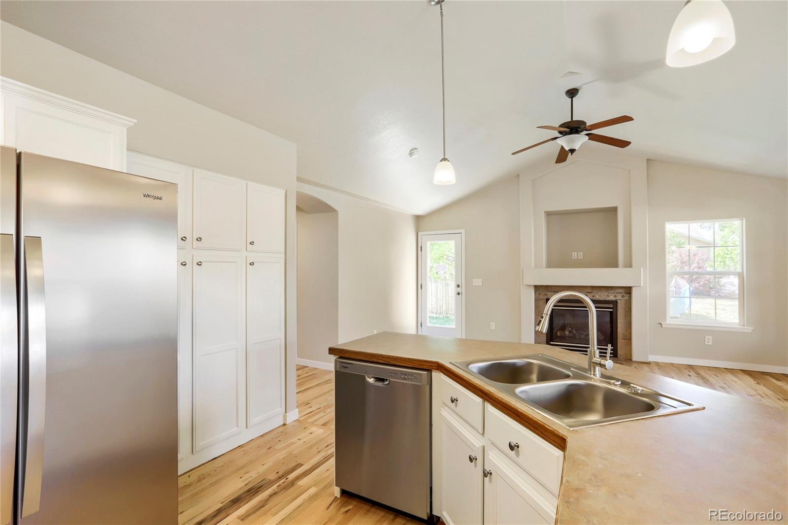 654 Foxtail Way Windsor, CO 80550 - Photo 12 of 30