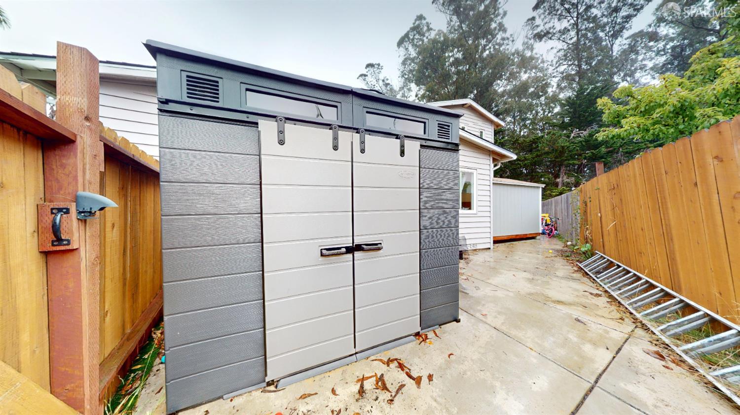 1155 Crespi Drive Pacifica, CA 94044 - Photo 23 of 29 side view with additional storage