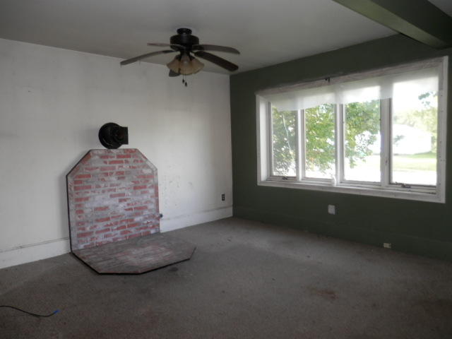 38 Baker Street Clinton, ME 04927 - Photo 11 of 25 P9110801
