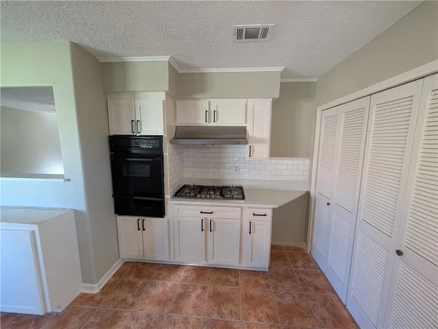 $1,900 | 3007 Kim Street, Bryan, TX 77803