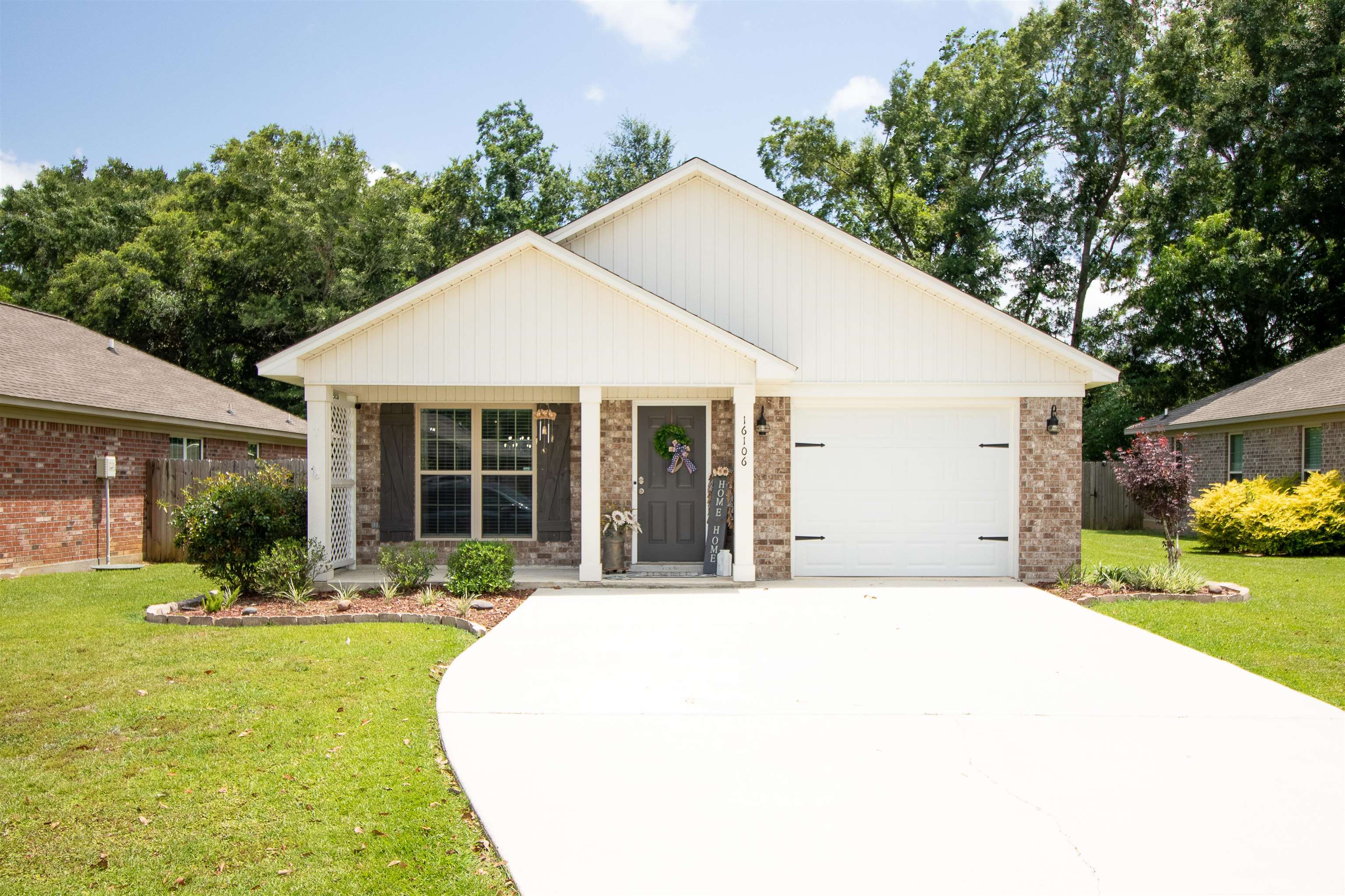 16106 Hoiles Avenue Silverhill, AL 36576 - Photo 1 of 27