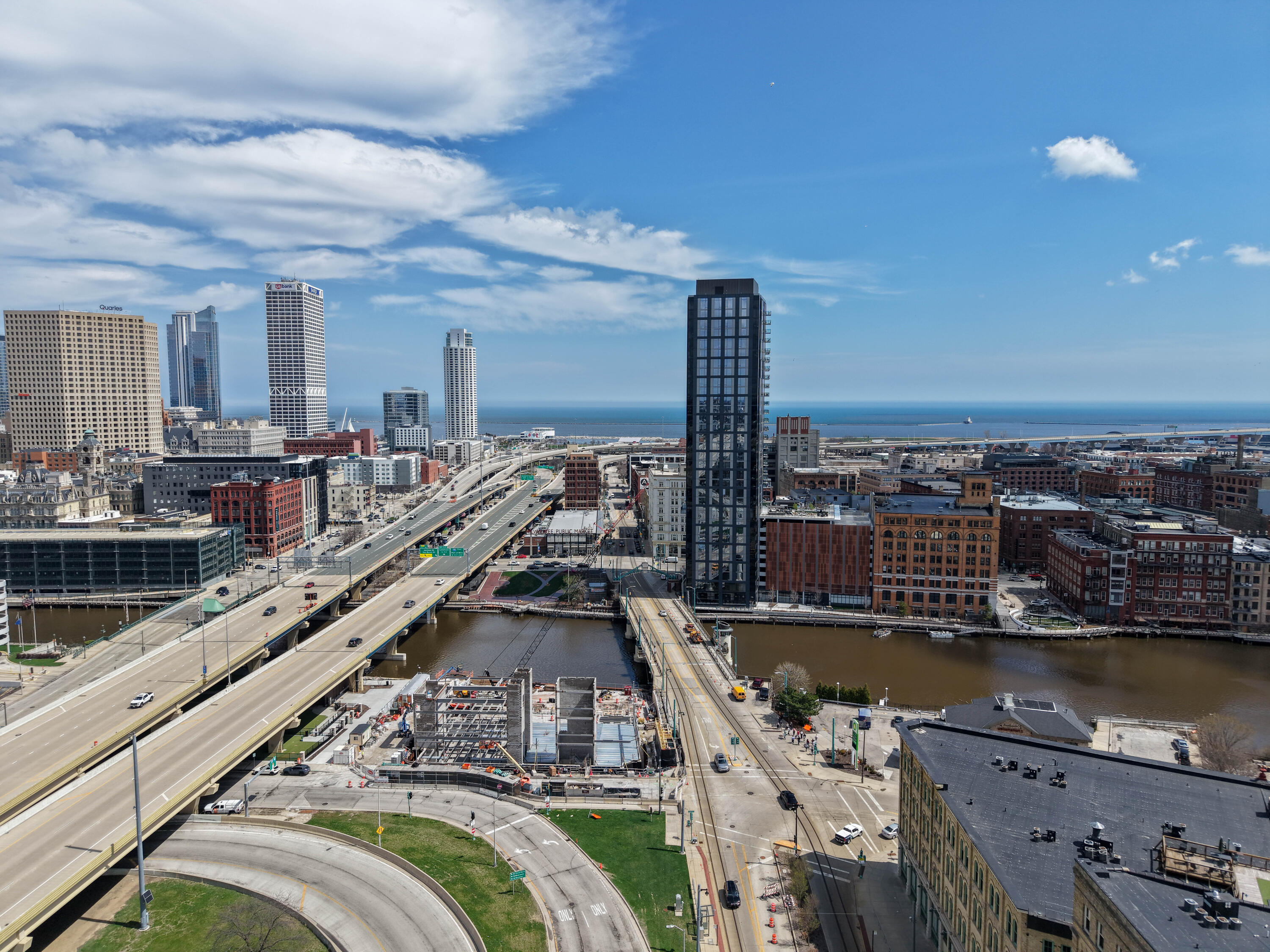 413 North 2nd Street, Unit 260 Milwaukee, WI 53203 - Photo 2 of 51 Near Downtown