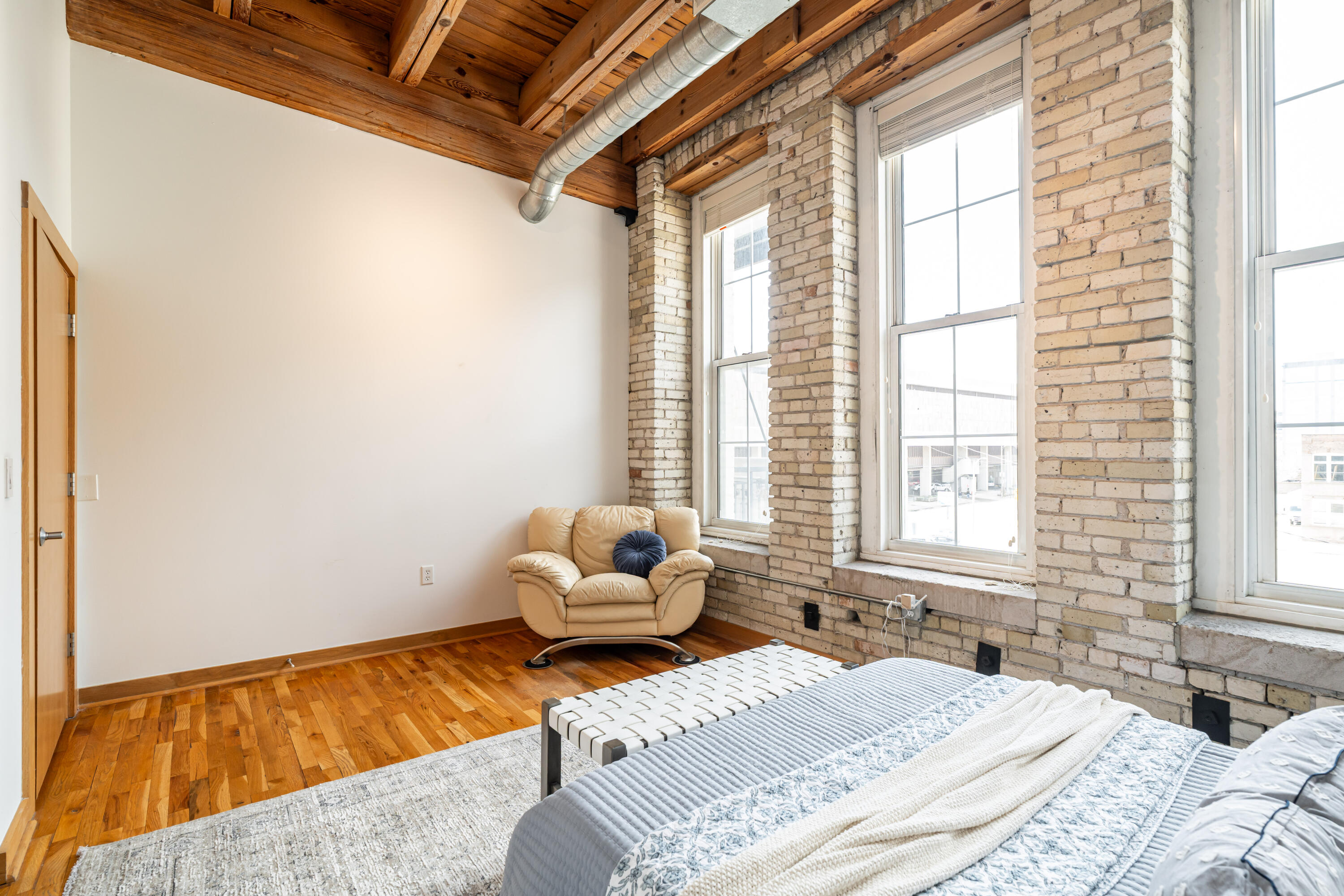 413 North 2nd Street, Unit 260 Milwaukee, WI 53203 - Photo 28 of 51 Natural Light