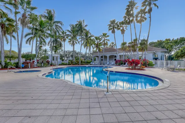 $619,000 | 7108 Via Leonardo, Lake Worth, FL 33467