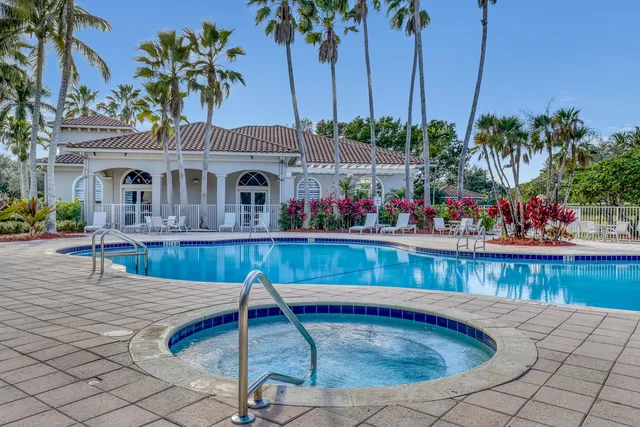 $619,000 | 7108 Via Leonardo, Lake Worth, FL 33467