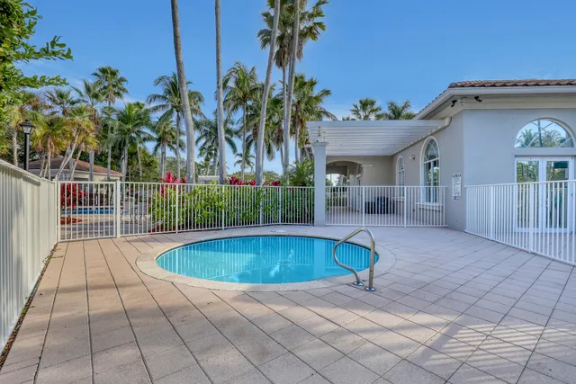 $619,000 | 7108 Via Leonardo, Lake Worth, FL 33467