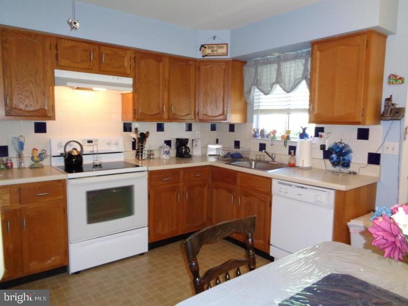 38 B Mill Road Manchester Township, NJ 08759 - Photo 9 of 16 Gallery Image 9