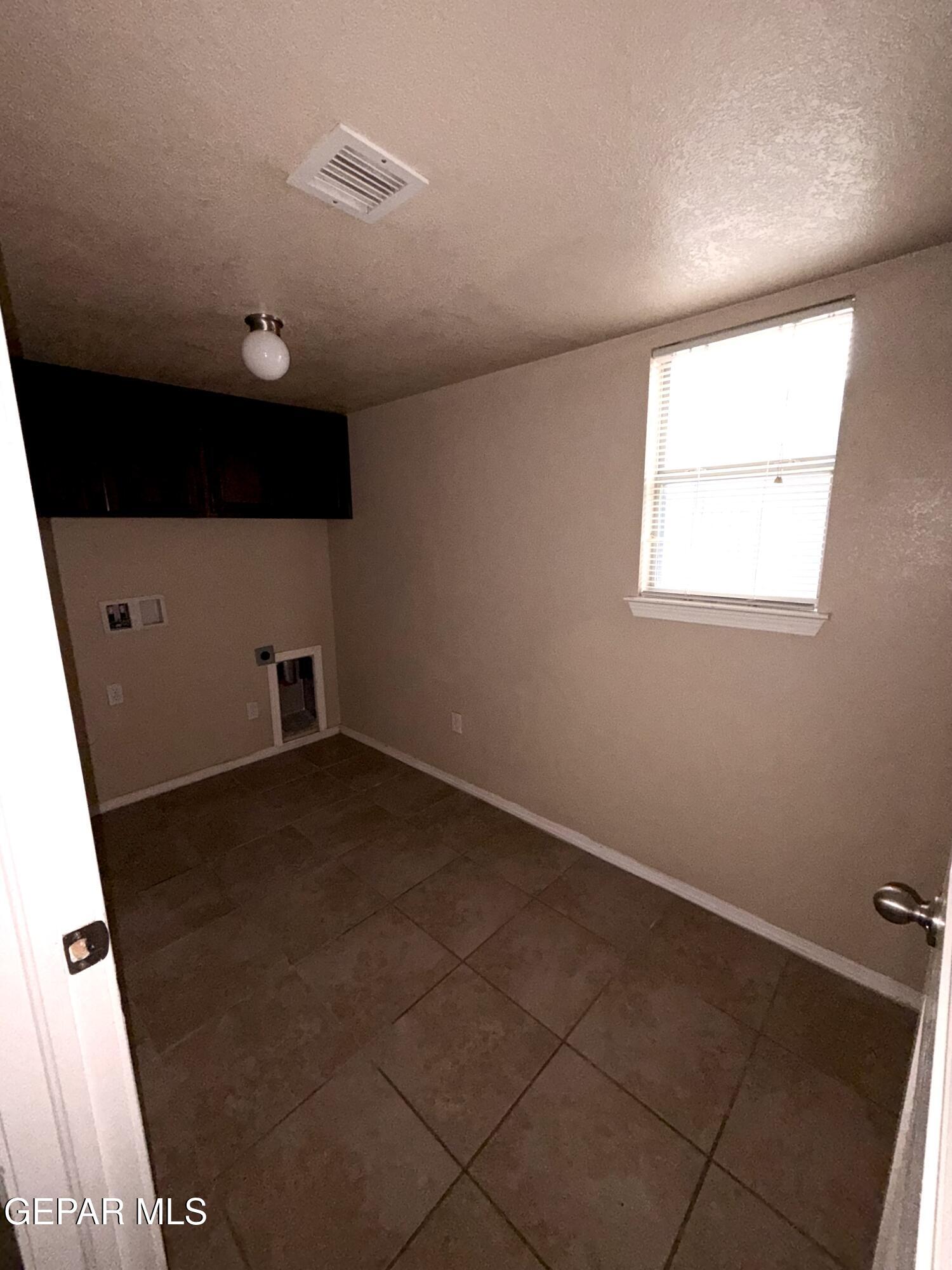 12517 Paseo Rae Avenue El Paso, TX 79928 - Photo 20 of 50 image00020