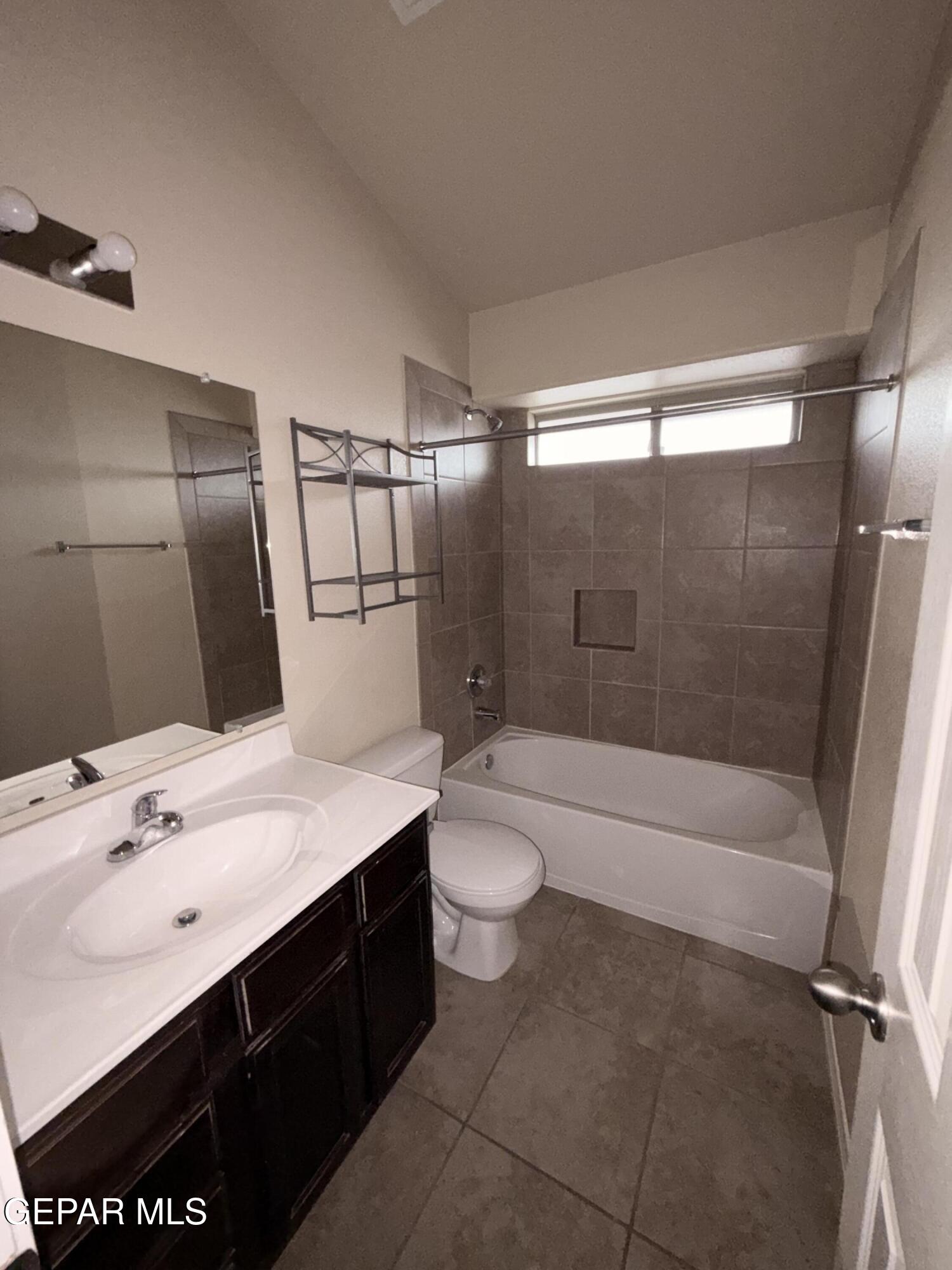 12517 Paseo Rae Avenue El Paso, TX 79928 - Photo 37 of 50 image00037