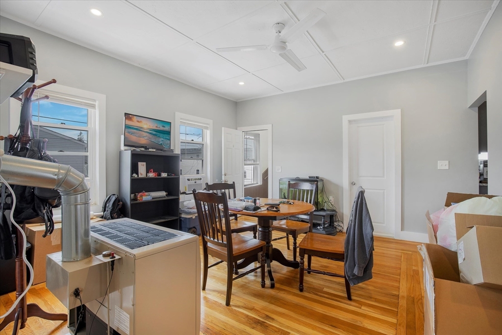 90 Hargraves Street Fall River, MA 02723 - Photo 21 of 40