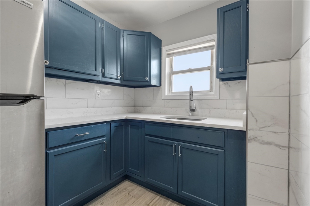 90 Hargraves Street Fall River, MA 02723 - Photo 25 of 40