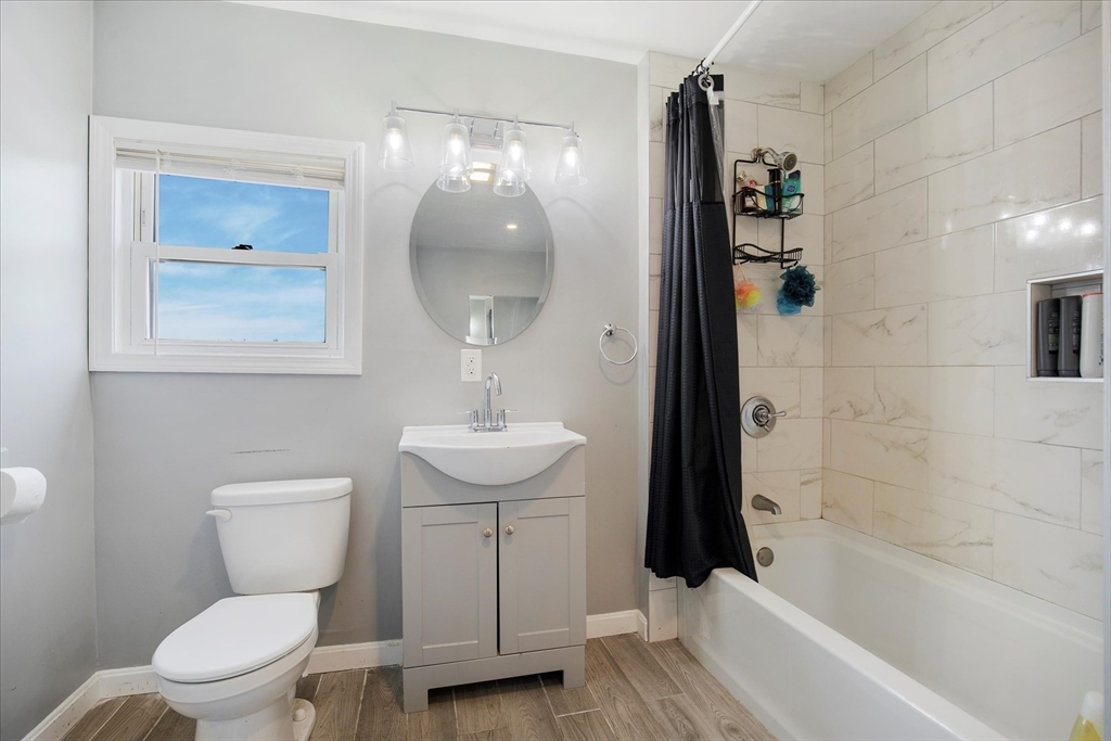 90 Hargraves Street Fall River, MA 02723 - Photo 27 of 40