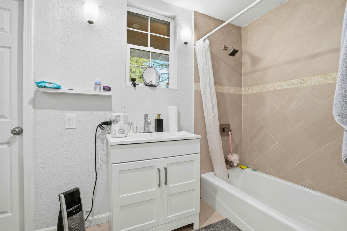 26 Big Tree Road Woodside, CA 94062 - Photo 31 of 38 Gallery Image 31