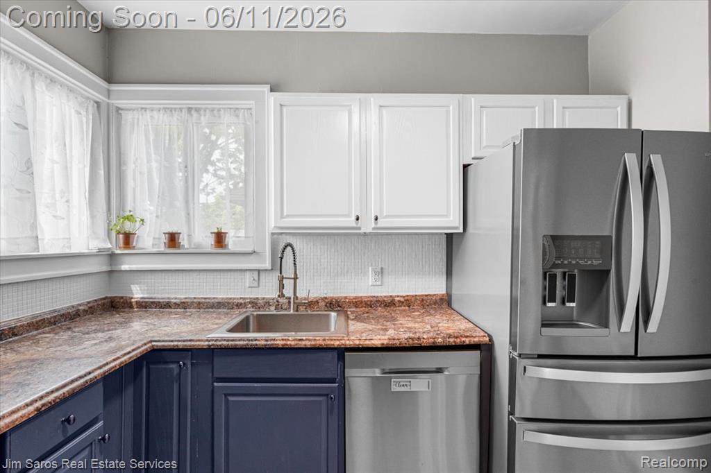 1215 Nottingham Road Grosse Pointe Park, MI 48230 - Photo 12 of 36