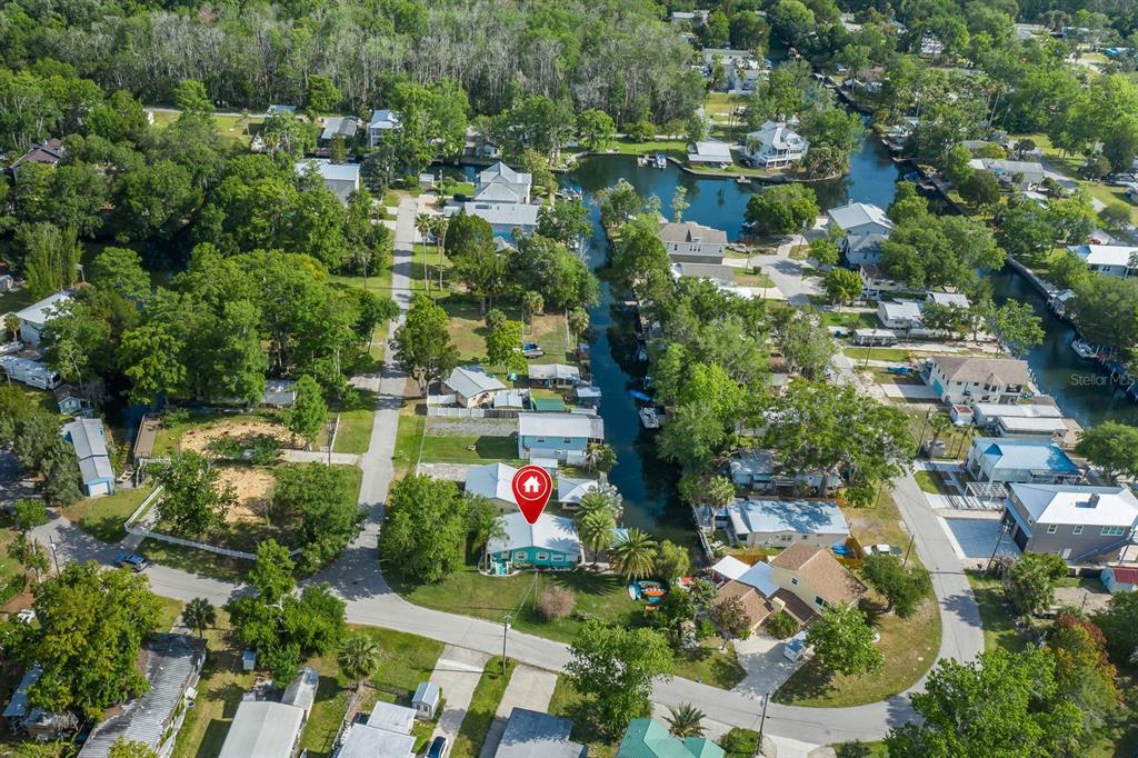 5473 Darlene Street Weeki Wachee, FL 34607 - Photo 7 of 48