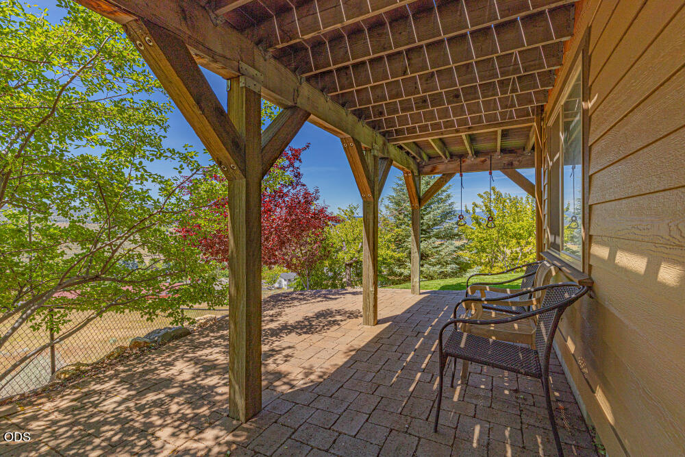 1354 Ridgecrest Drive Klamath Falls, OR 97601 - Photo 44 of 45