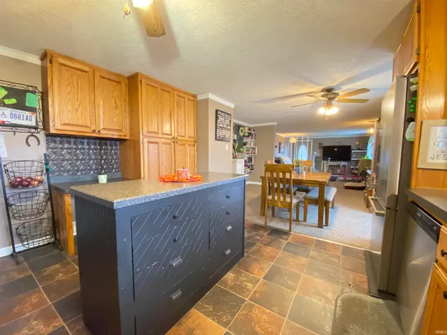 $249,900 | 6066 West State Road 60, Mitchell, IN 47446