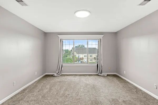 $339,900 | 10554 Ontario Drive, Crown Point, IN 46307