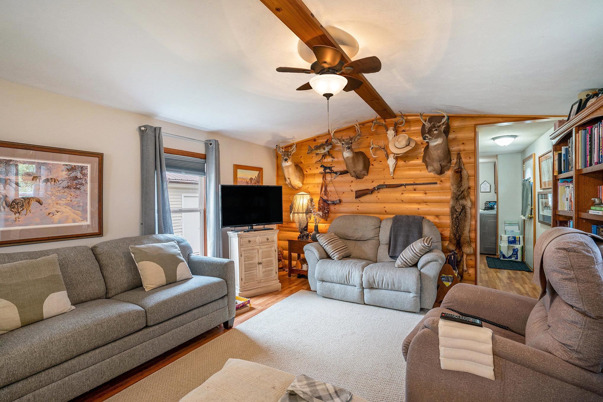 74 Crowel Road Syracuse, IN 46567 - Photo 6 of 22