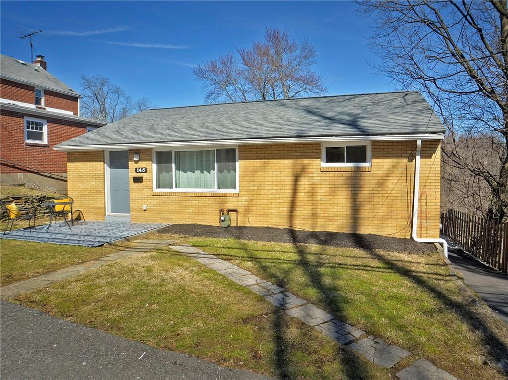145 Universal Road Pittsburgh, PA 15235 - Photo 23 of 25 Gallery Image 23