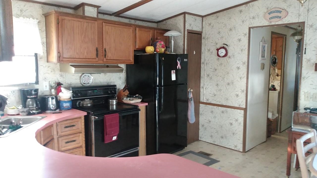 90 Edith Avenue Seabrook, NH 03874 - Photo 7 of 14