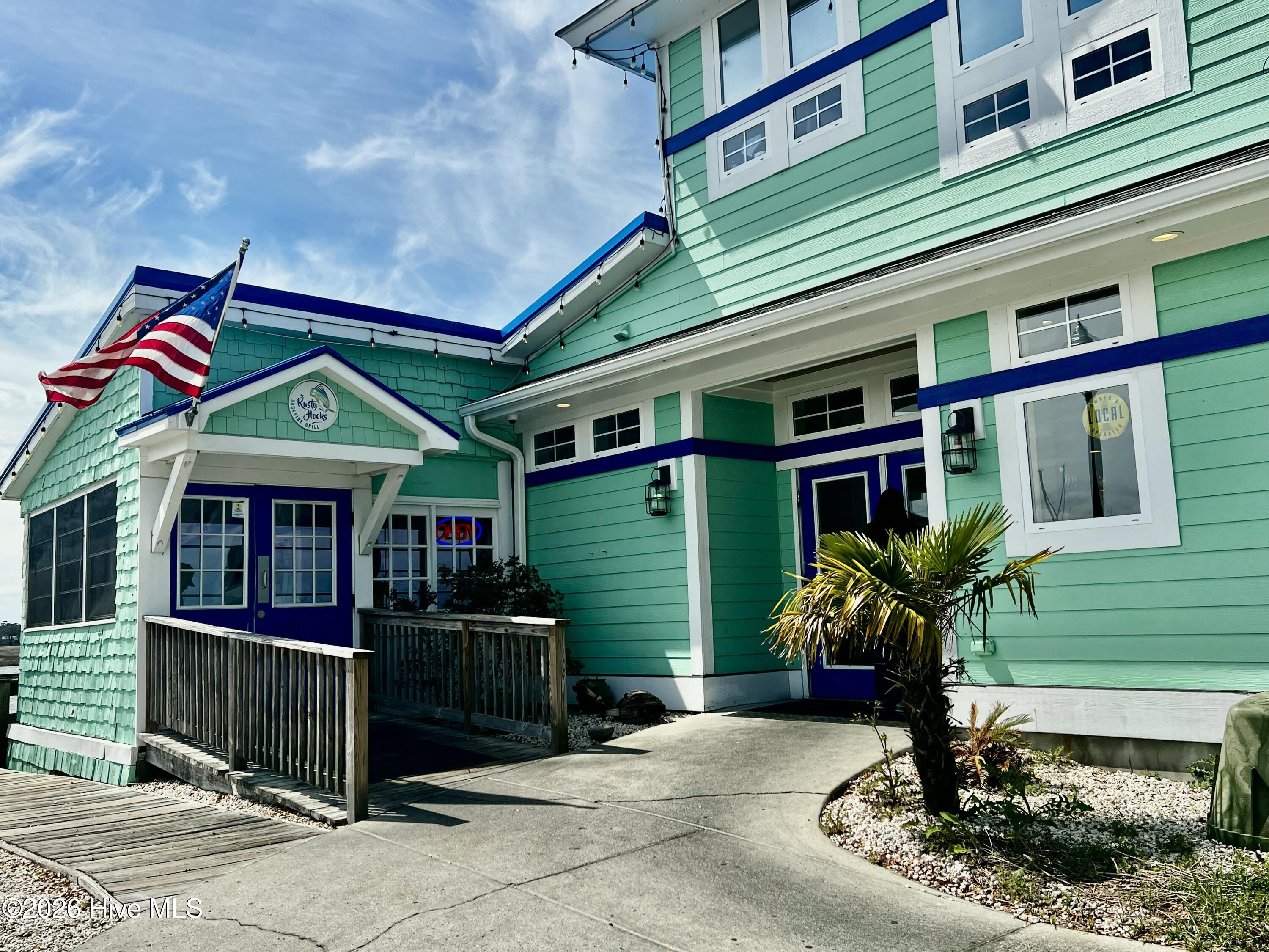 4909 Fish Factory Road Southeast, Unit B8 Southport, NC 28461 - Photo 4 of 8 603C6E50-C99D-432D-8E65-71704F4B5BDD_1_2