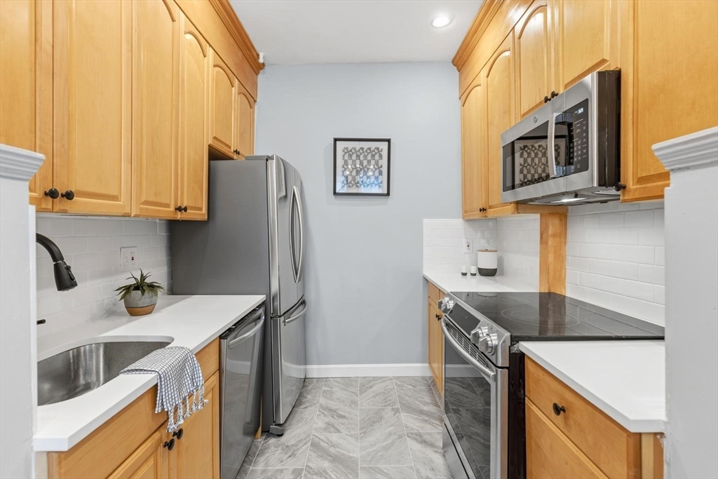 70 Fenway, Unit 36 Boston, MA 02115 - Photo 11 of 28