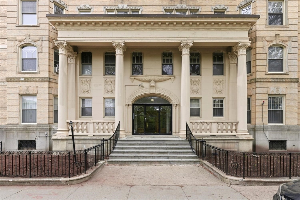 70 Fenway, Unit 36 Boston, MA 02115 - Photo 24 of 28
