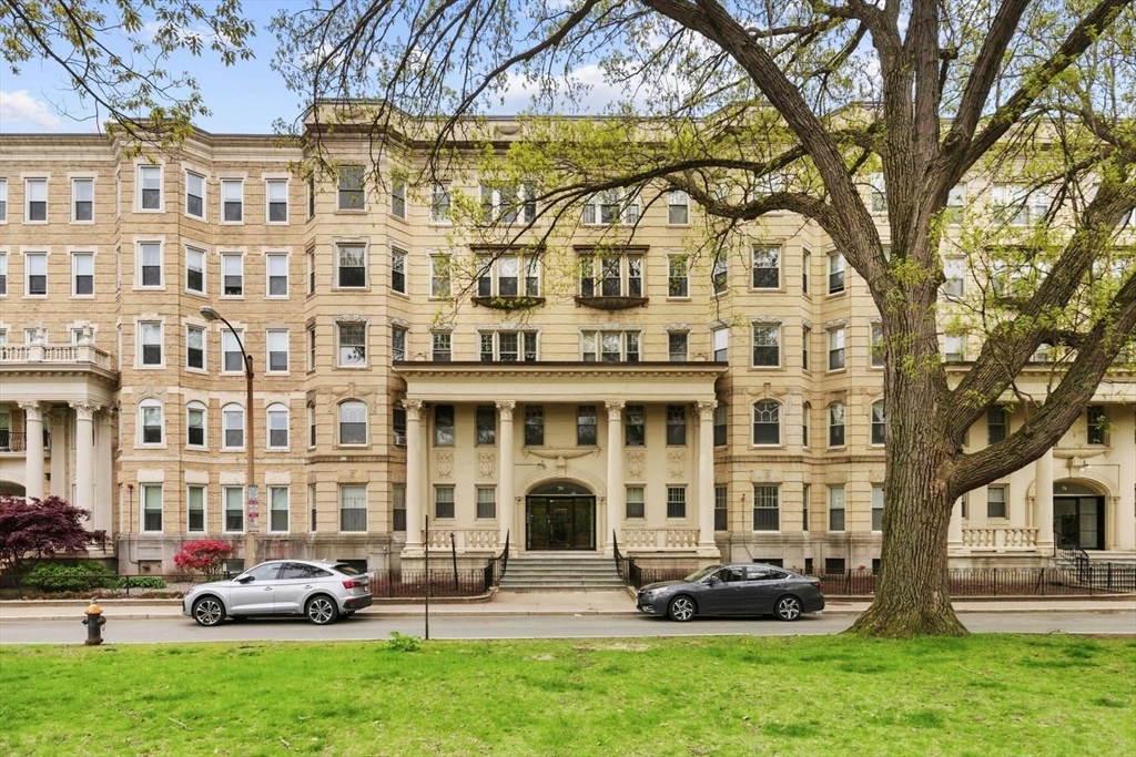 70 Fenway, Unit 36 Boston, MA 02115 - Photo 25 of 28