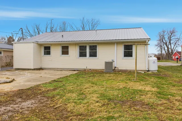$174,900 | 8440 South Leonard Addition, Cambridge City, IN 47327