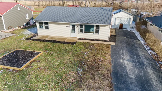 $174,900 | 8440 South Leonard Addition, Cambridge City, IN 47327