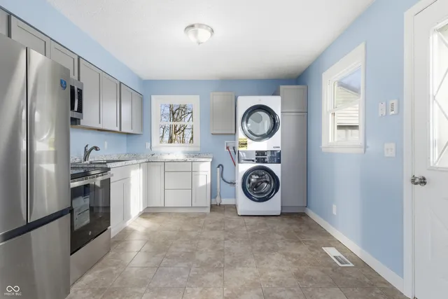 $174,900 | 8440 South Leonard Addition, Cambridge City, IN 47327