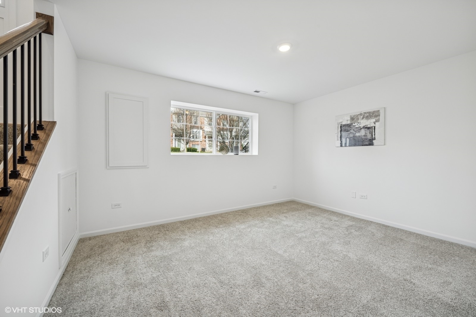 1204 Neubauer Circle, Unit 1304 Lindenhurst, IL 60046 - Photo 17 of 29 an empty room with windows