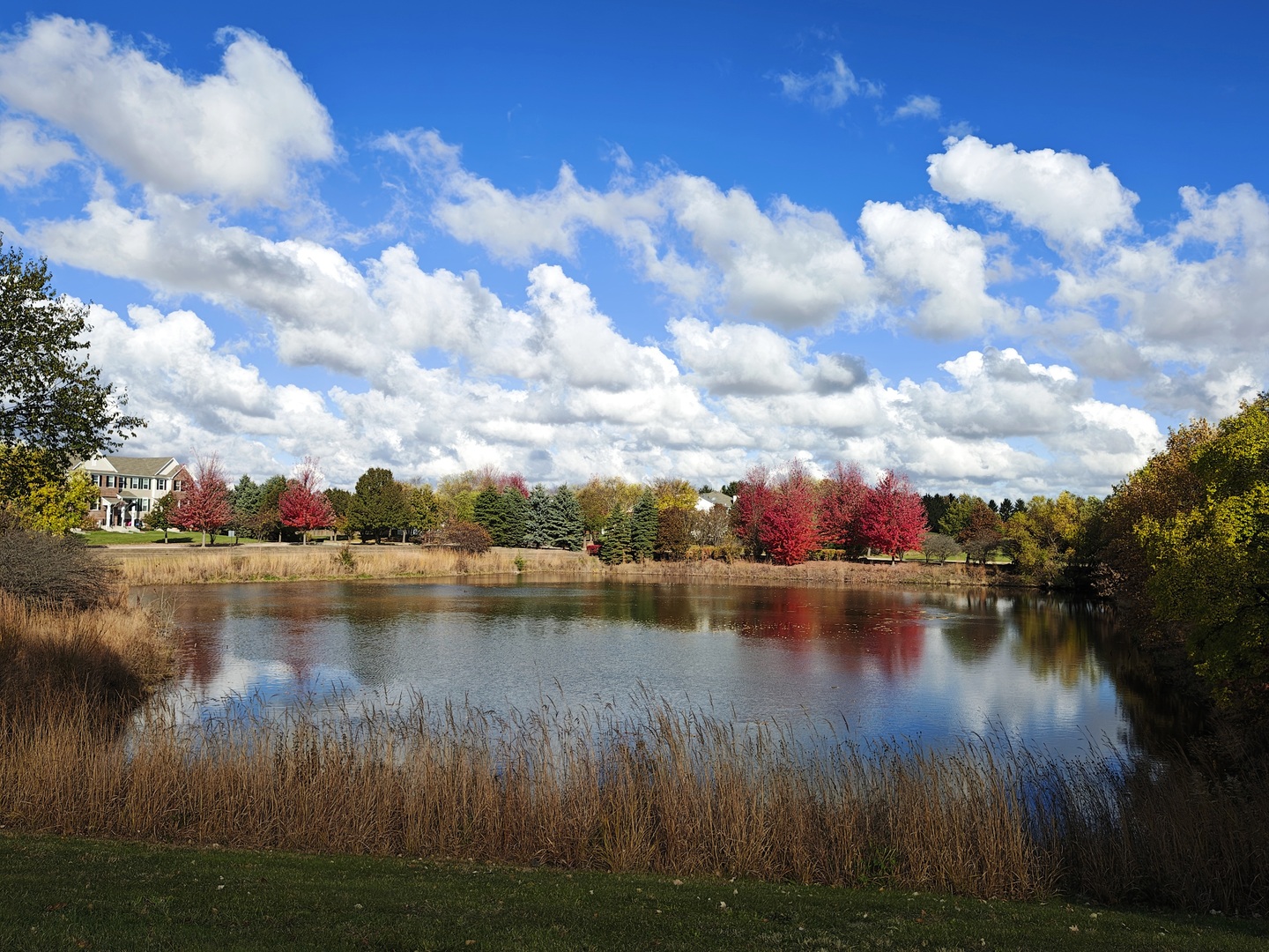 1204 Neubauer Circle, Unit 1304 Lindenhurst, IL 60046 - Photo 29 of 29 a view of city and lake