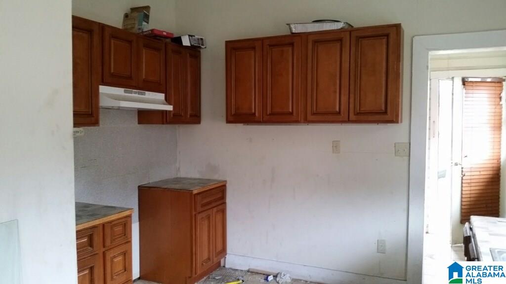 509 4th Street Southwest Birmingham, AL 35211 - Photo 8 of 24