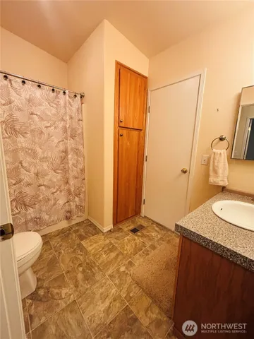 $159,000 | 17114 153rd Avenue Southeast, Unit 17, Yelm, WA 98597