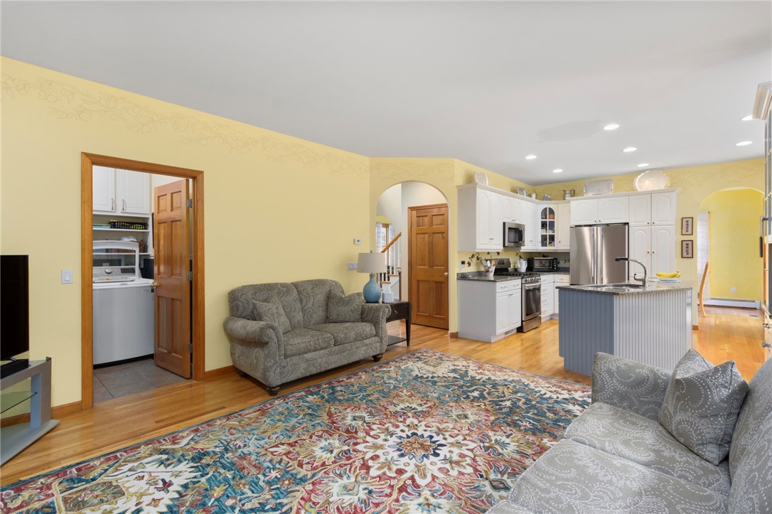35 Great Road Barrington, RI 02806 - Photo 14 of 37