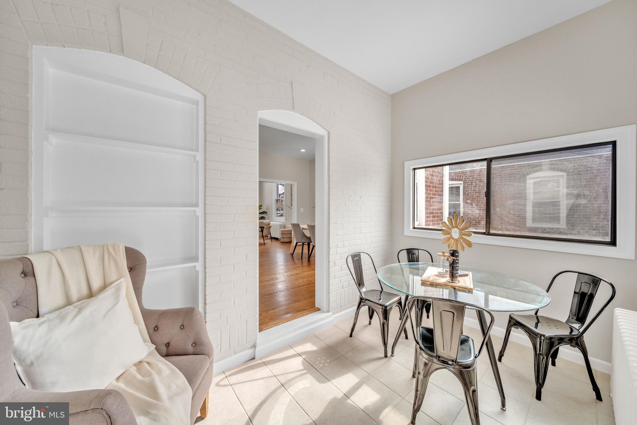 6018 2nd Street Northwest Washington, DC 20011 - Photo 11 of 29 Breakfast Nook / Office