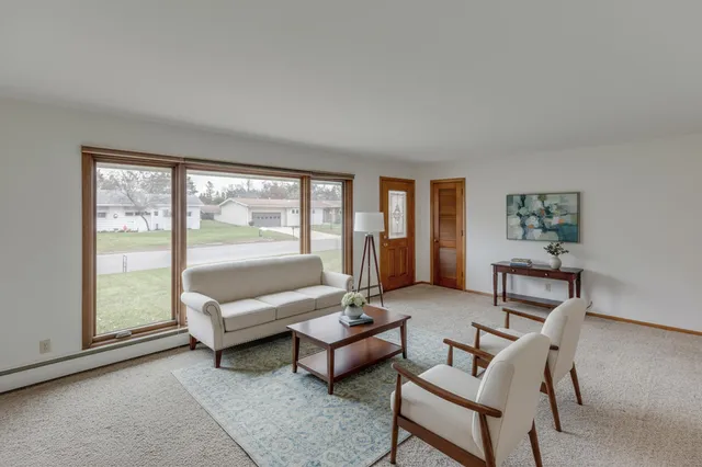 $299,999 | 1622 Graydon Avenue, Brainerd, MN 56401