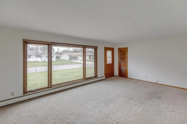 $299,999 | 1622 Graydon Avenue, Brainerd, MN 56401