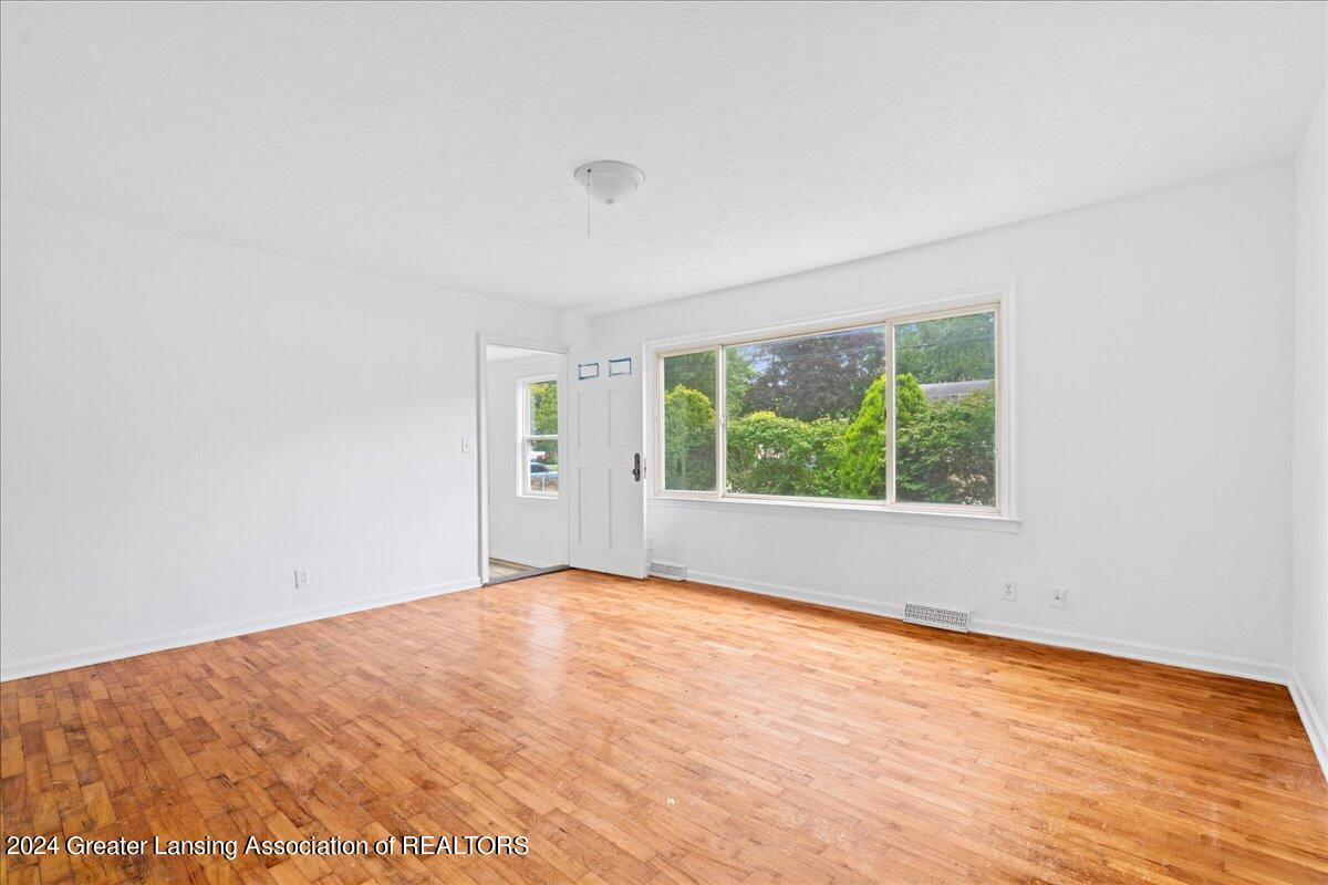 3000 West Holmes Road Lansing, MI 48911 - Photo 5 of 19 10-Media Jett - 21