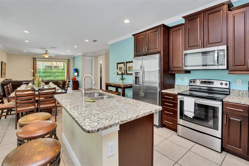 450 Novi Path Kissimmee, FL 34747 - Photo 5 of 56
